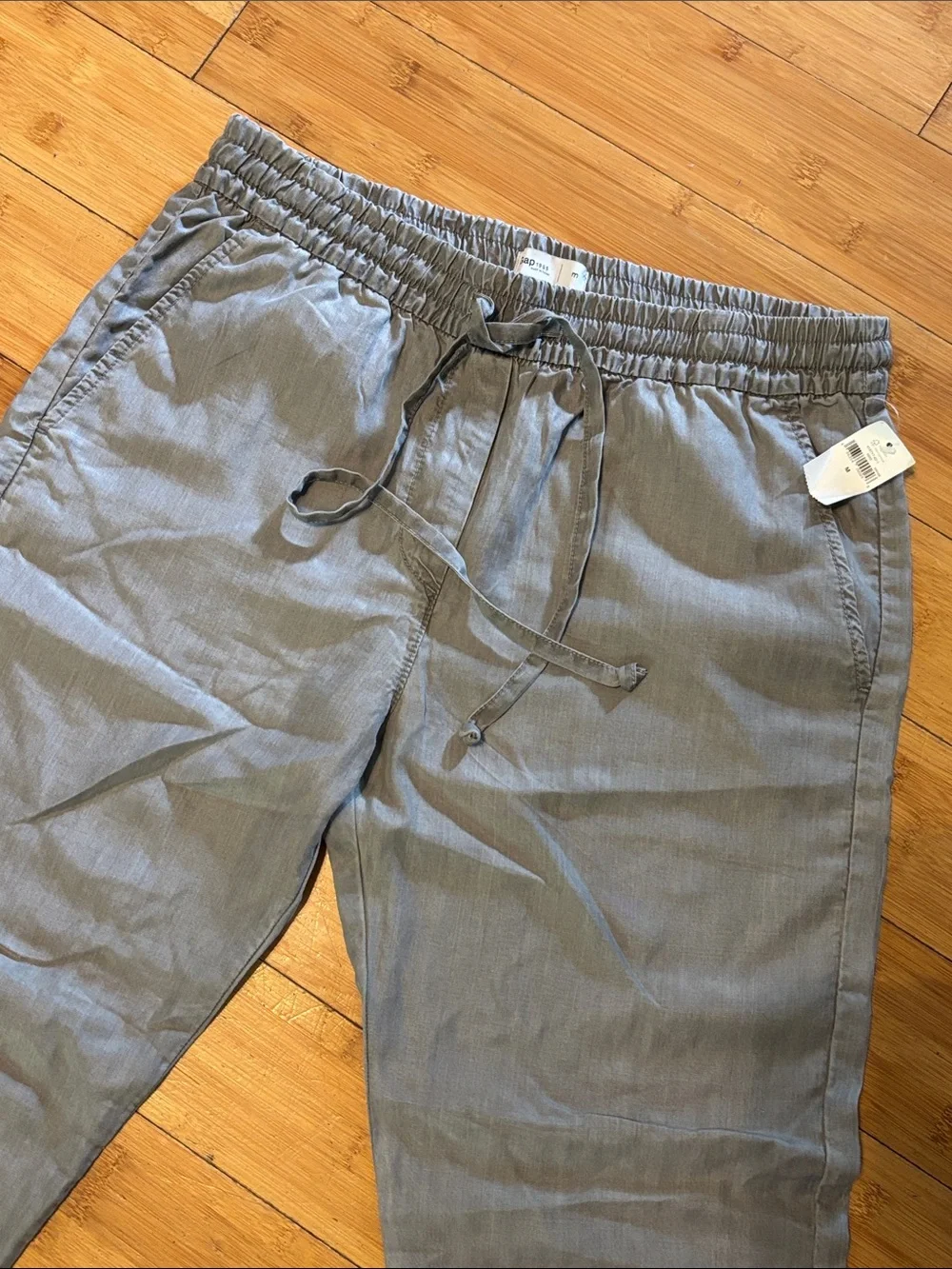 GAP NWT Gray Drawstring Jogger Pants